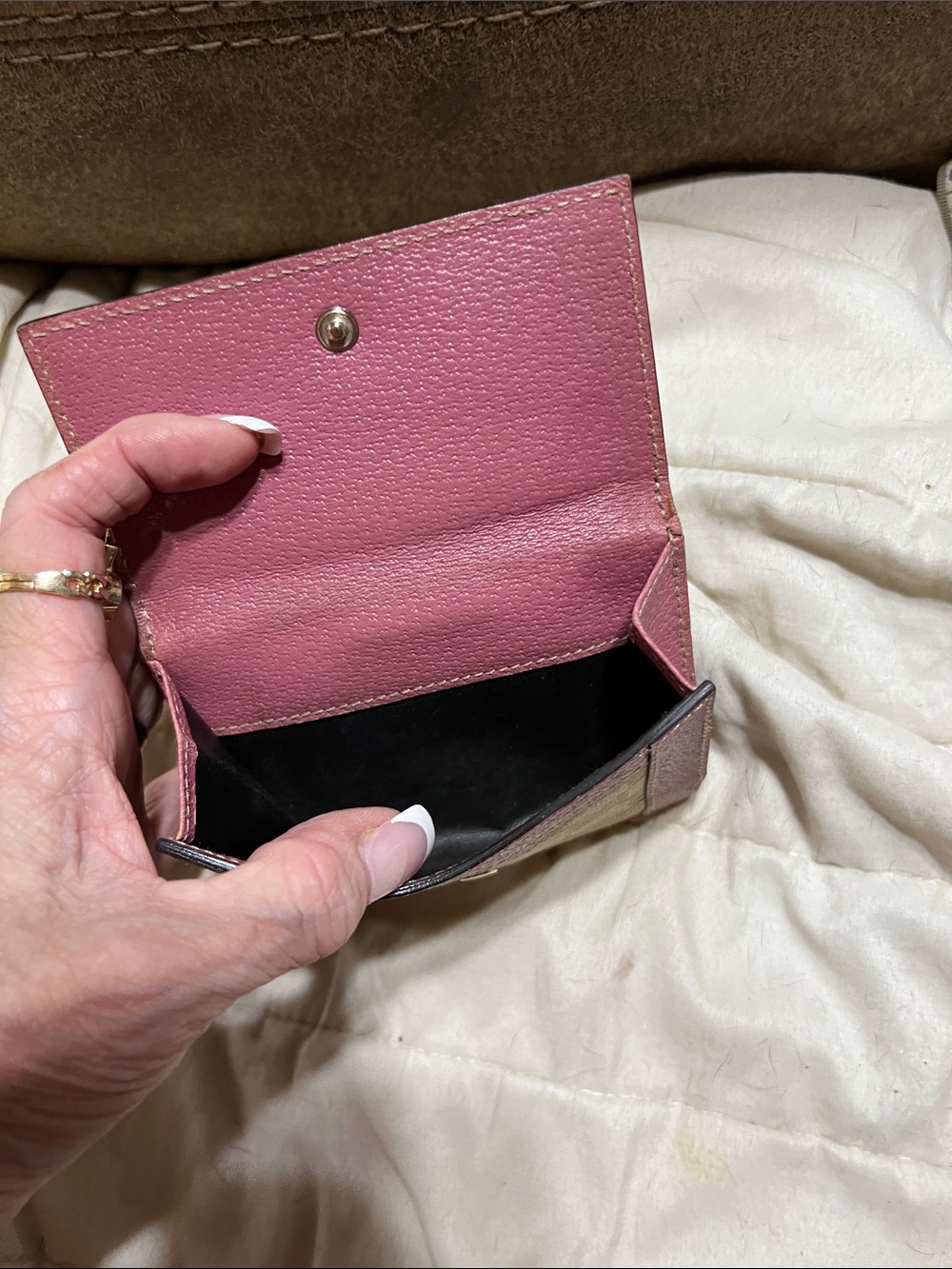 Gucci Beige Canvas Wallet with Pink Leather Trim - Picture 4 of 5